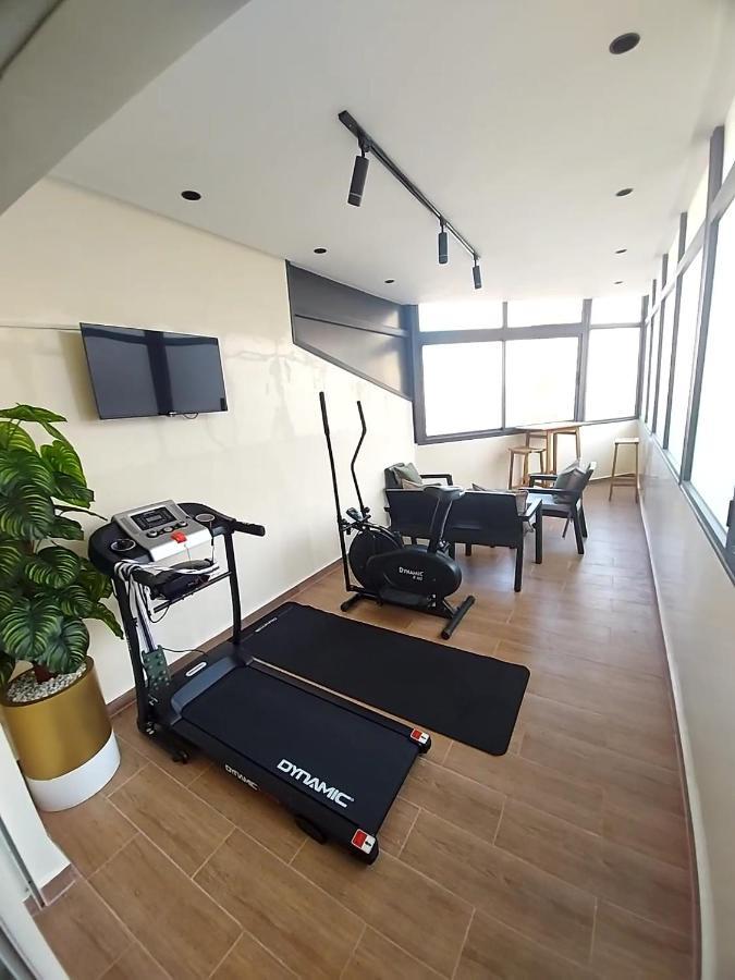 Modern Apartment Opposite The Hassan2 Mosque, Very Well Equipped And Stylish, 85 M2 With Gym And Direct Sea View With Underground Garage , Prohibits Unmarried Couples Of Arab Origin Casablanca Bagian luar foto