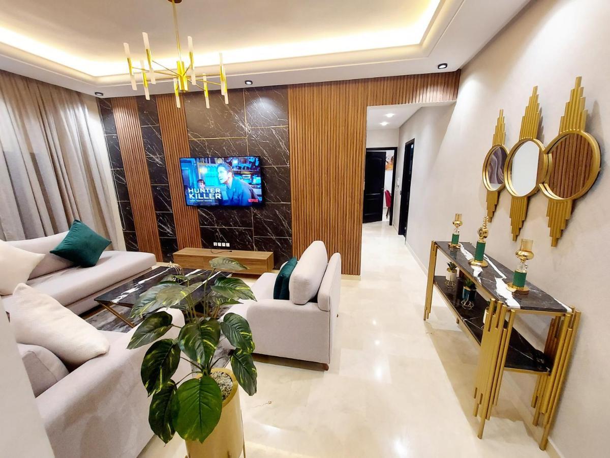Modern Apartment Opposite The Hassan2 Mosque, Very Well Equipped And Stylish, 85 M2 With Gym And Direct Sea View With Underground Garage , Prohibits Unmarried Couples Of Arab Origin Casablanca Bagian luar foto