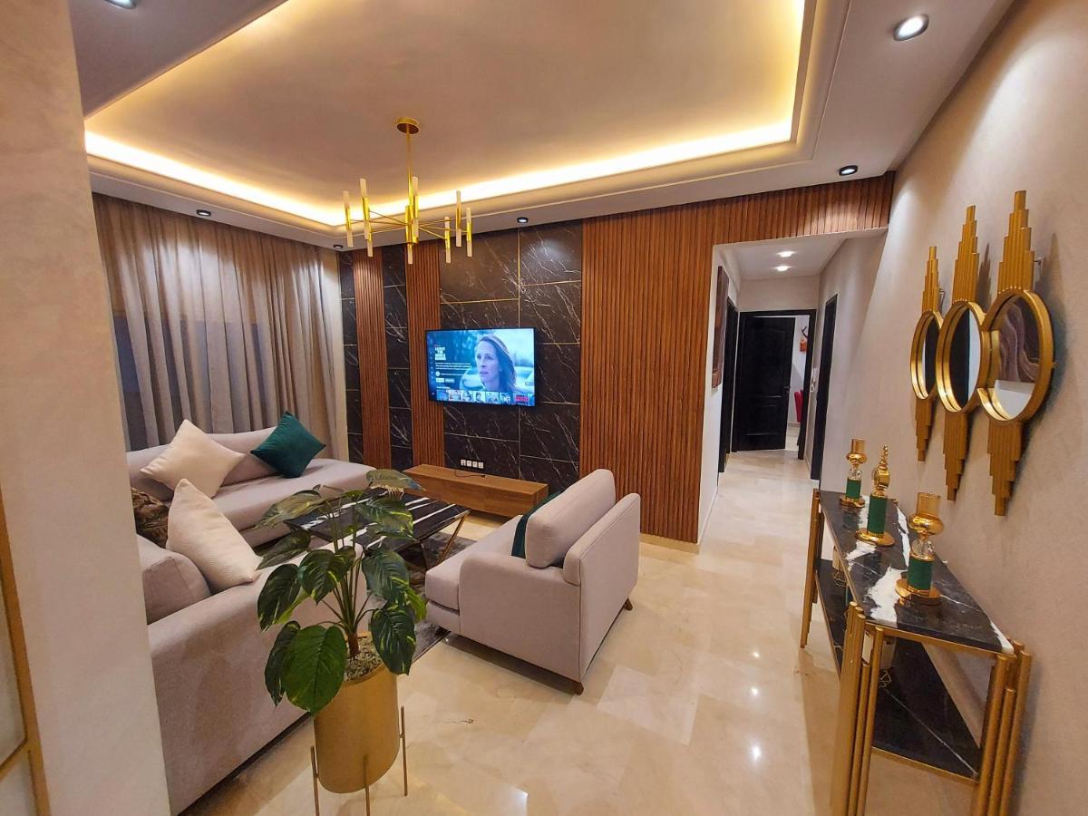 Modern Apartment Opposite The Hassan2 Mosque, Very Well Equipped And Stylish, 85 M2 With Gym And Direct Sea View With Underground Garage , Prohibits Unmarried Couples Of Arab Origin Casablanca Bagian luar foto