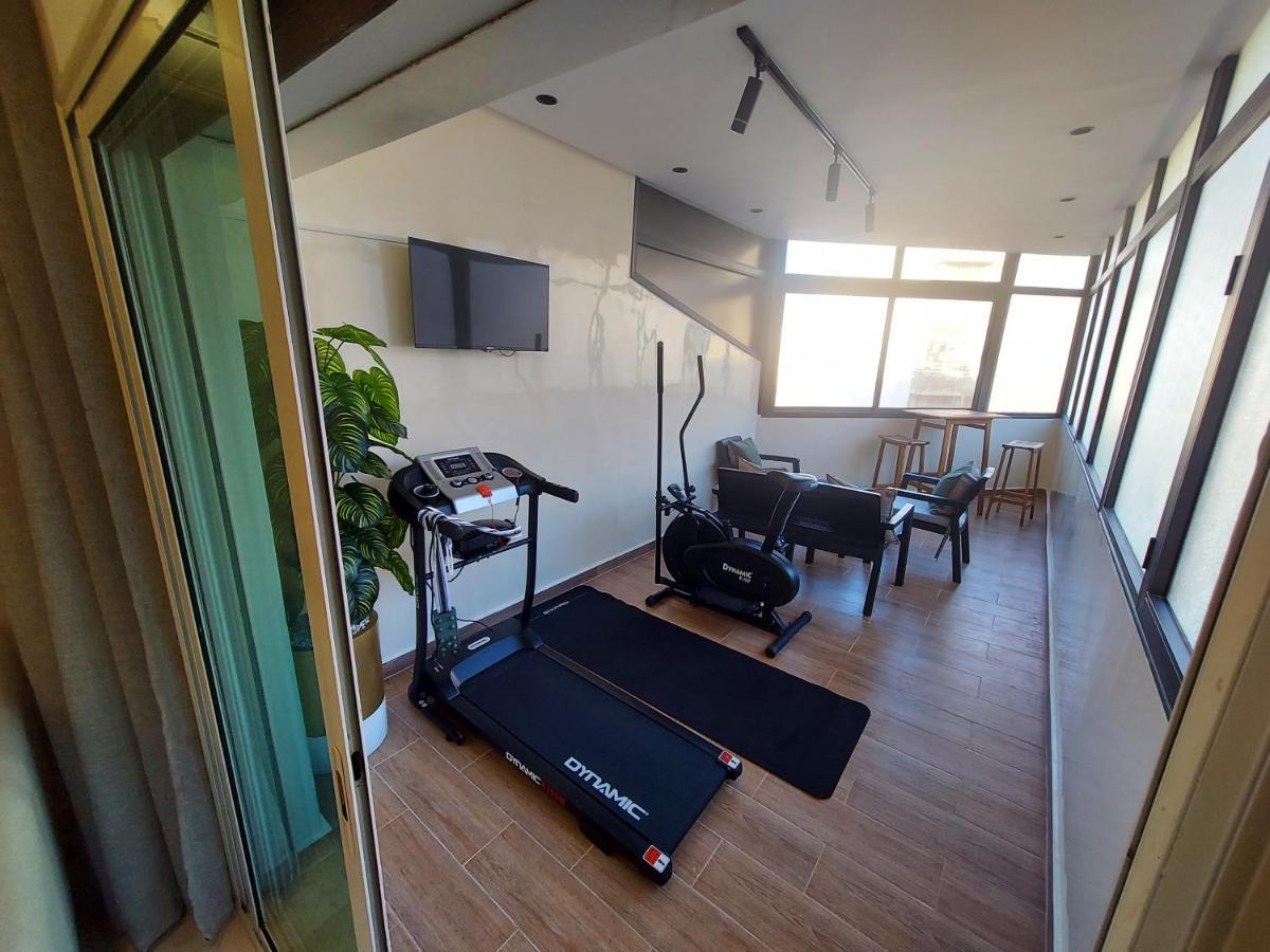 Modern Apartment Opposite The Hassan2 Mosque, Very Well Equipped And Stylish, 85 M2 With Gym And Direct Sea View With Underground Garage , Prohibits Unmarried Couples Of Arab Origin Casablanca Bagian luar foto