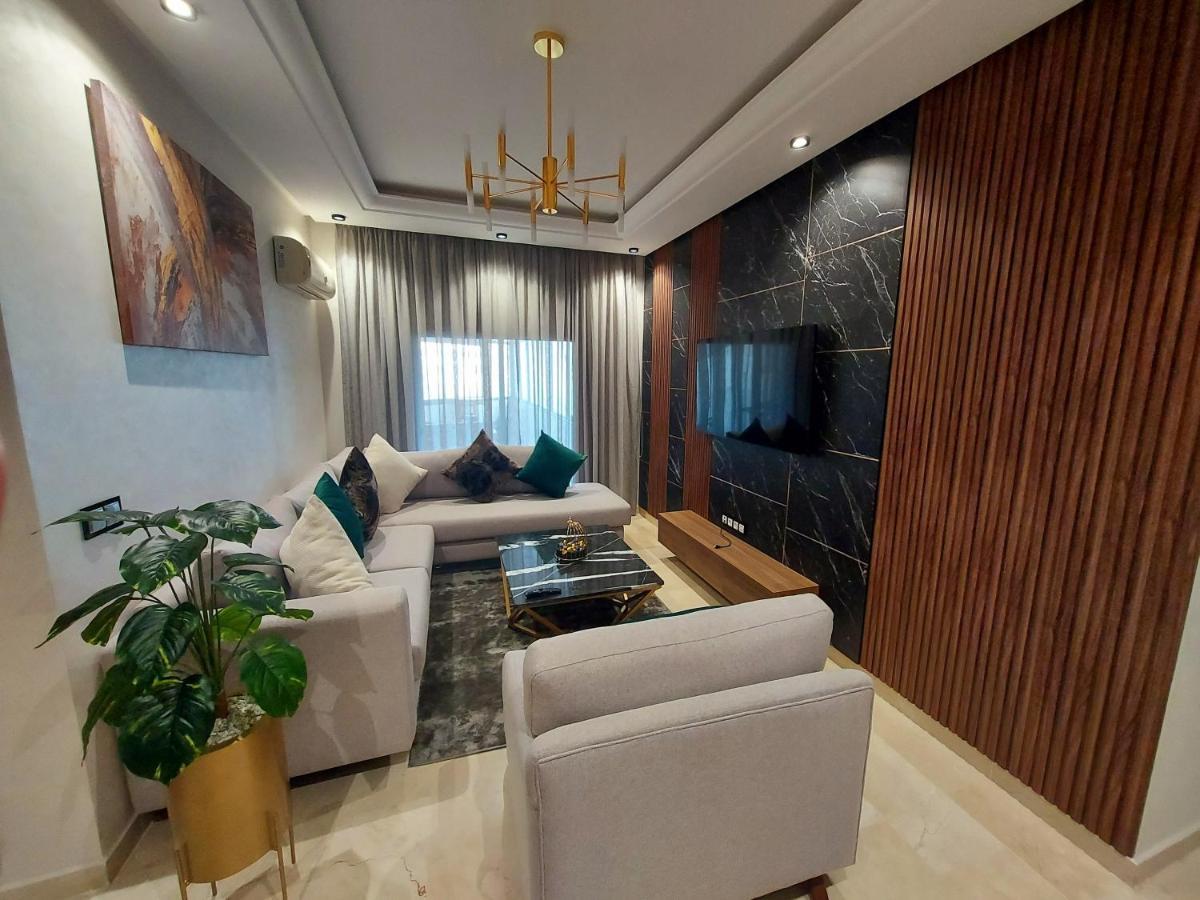 Modern Apartment Opposite The Hassan2 Mosque, Very Well Equipped And Stylish, 85 M2 With Gym And Direct Sea View With Underground Garage , Prohibits Unmarried Couples Of Arab Origin Casablanca Bagian luar foto