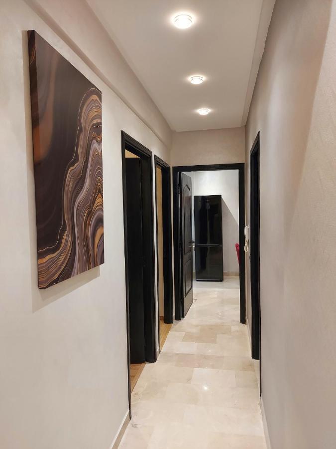 Modern Apartment Opposite The Hassan2 Mosque, Very Well Equipped And Stylish, 85 M2 With Gym And Direct Sea View With Underground Garage , Prohibits Unmarried Couples Of Arab Origin Casablanca Bagian luar foto