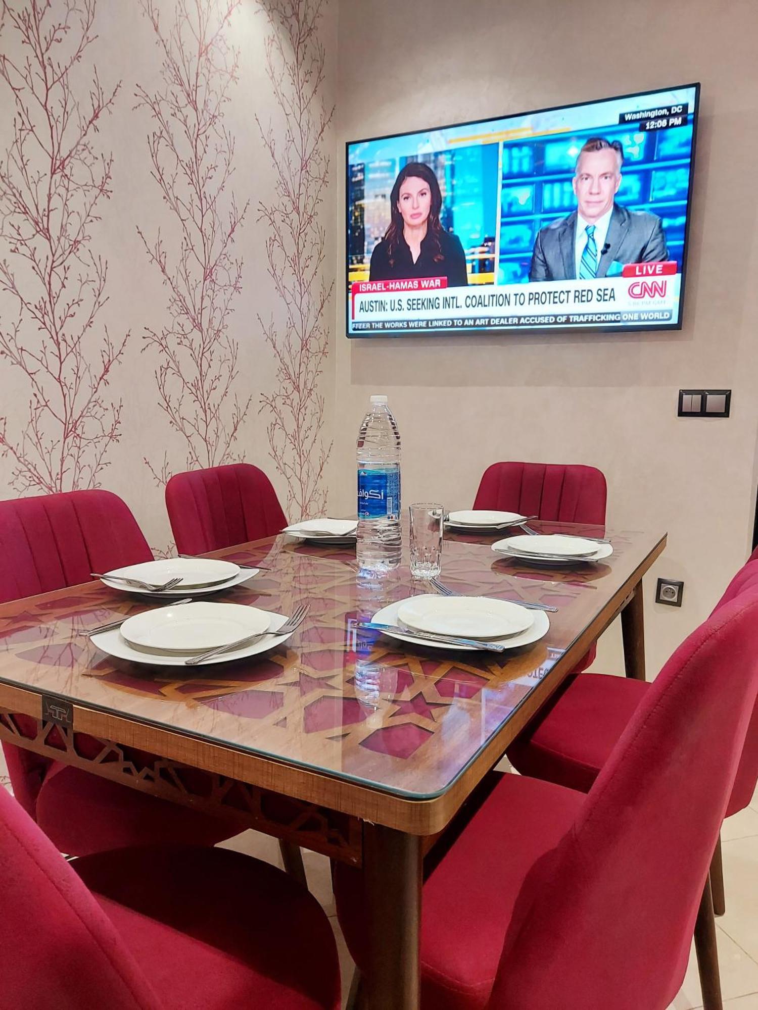 Modern Apartment Opposite The Hassan2 Mosque, Very Well Equipped And Stylish, 85 M2 With Gym And Direct Sea View With Underground Garage , Prohibits Unmarried Couples Of Arab Origin Casablanca Bagian luar foto