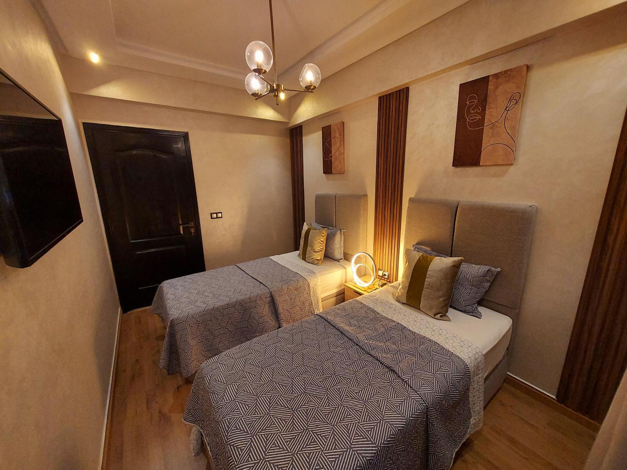 Modern Apartment Opposite The Hassan2 Mosque, Very Well Equipped And Stylish, 85 M2 With Gym And Direct Sea View With Underground Garage , Prohibits Unmarried Couples Of Arab Origin Casablanca Bagian luar foto